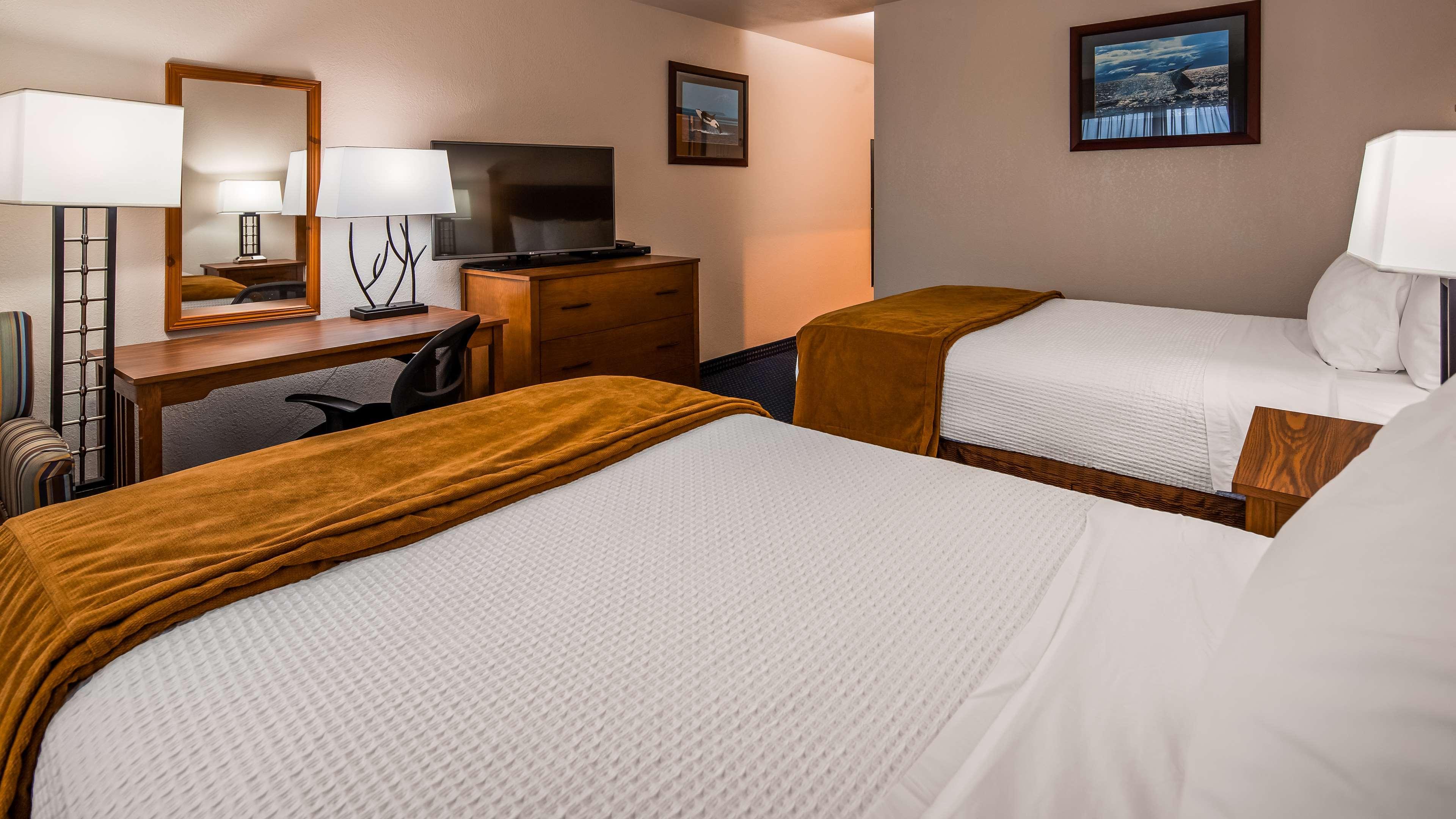 Best Western Valdez Harbor Inn Экстерьер фото