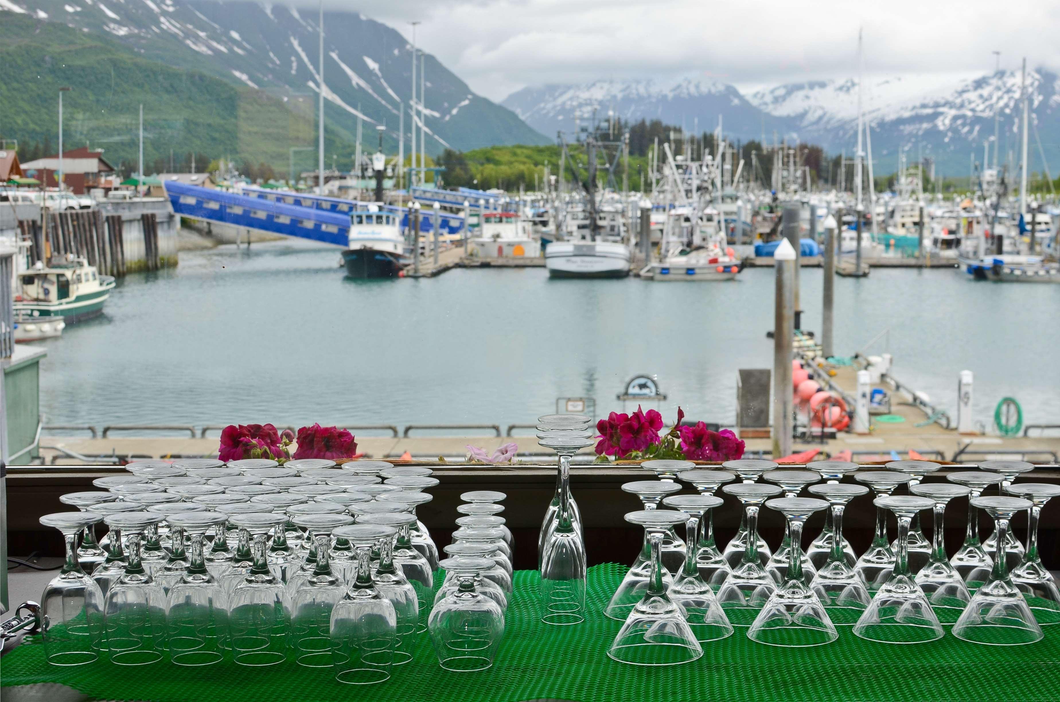 Best Western Valdez Harbor Inn Экстерьер фото