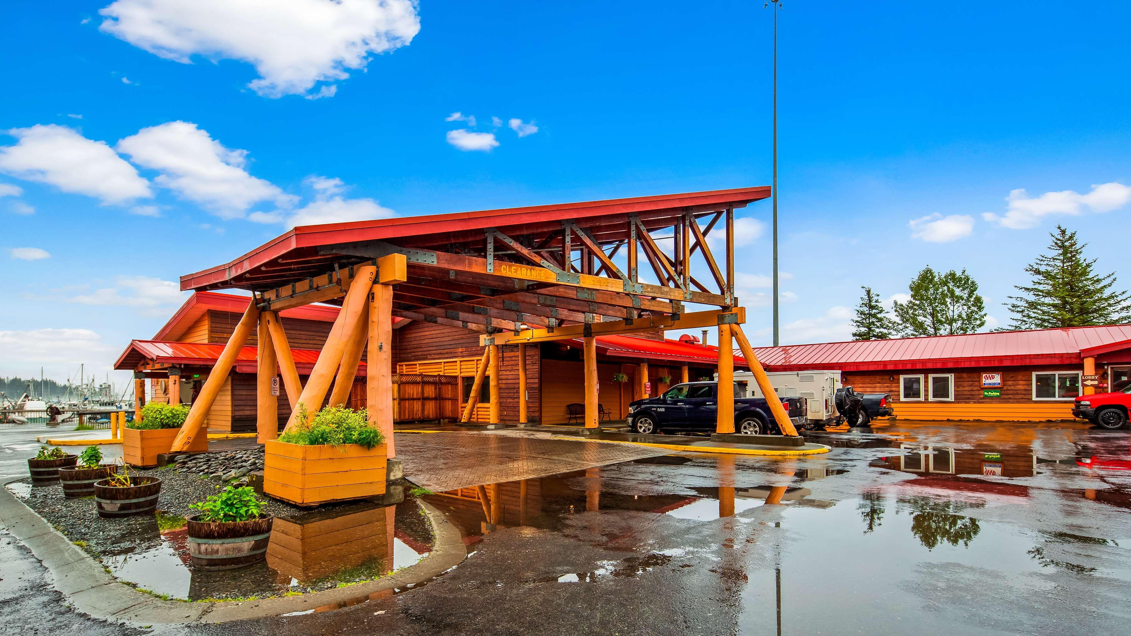 Best Western Valdez Harbor Inn Экстерьер фото